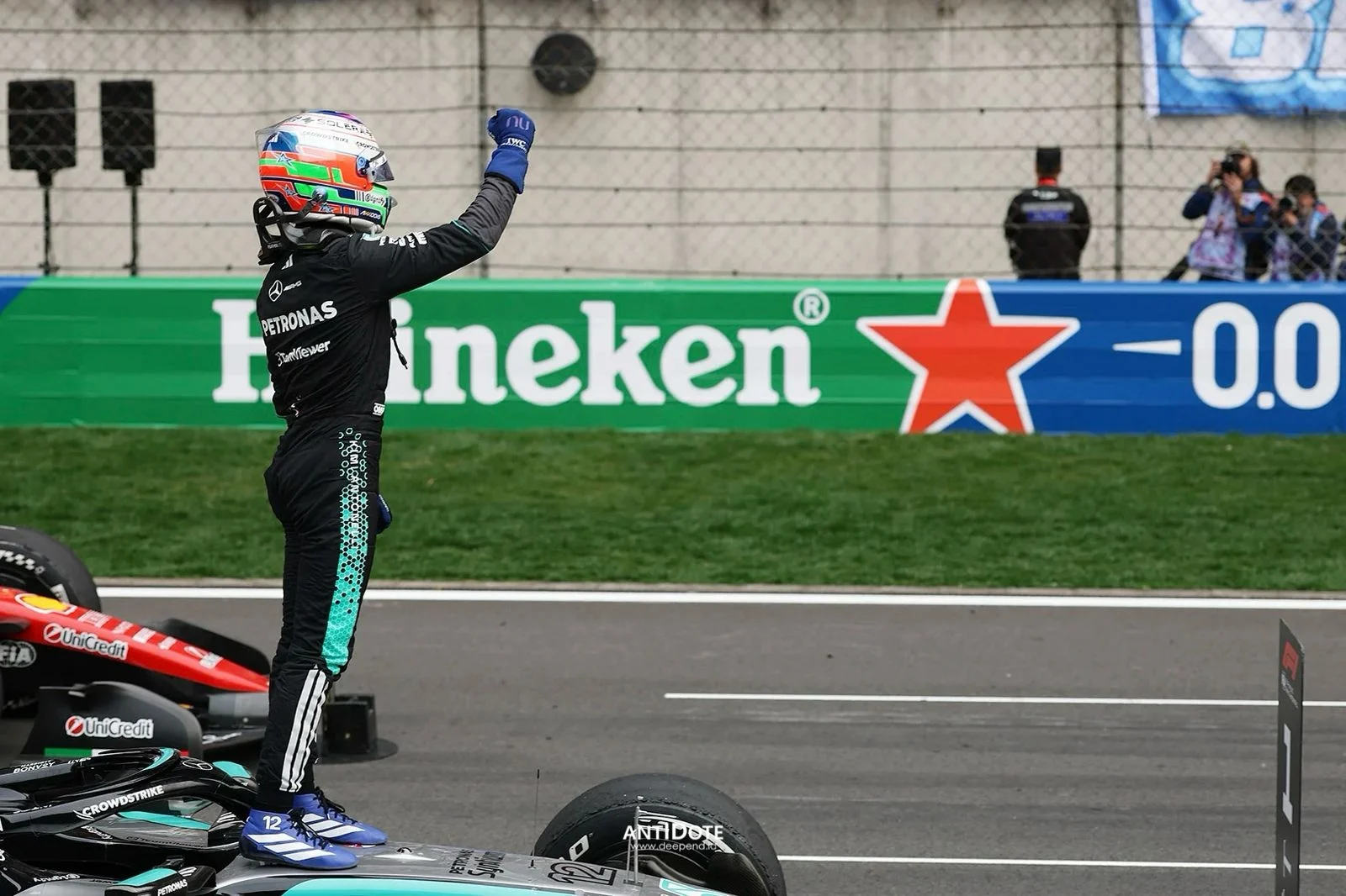 Kimi Antonelli Menyelamatkan Tim dengan Finis di Posisi Ketiga, Mercedes-AMG Petronas Berusaha Mengejar!