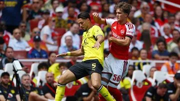 Arsenal Digempur Dortmund: The Gunners Kalah 2-3 di Emirates Cup!