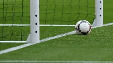 Jadwal Bola Dini Hari Nanti: PSG Vs Aston Villa, MU Vs Leeds, Arsenal Vs Como, Siap Sambut Pertandingan Seru