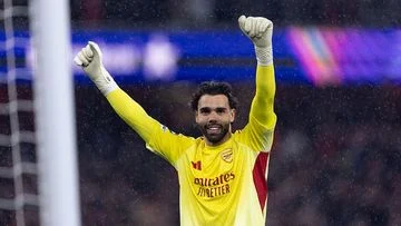 David Raya Buktikan Dirinya Pemain Paling Penting di Arsenal: Penyelamat Gawang yang Tak Tergantikan