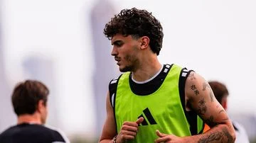 Liverpool Lepas Stefan Bajcetic ke Celta Vigo, Langkah Berani yang Mengguncang Anfield