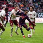 Bayern 6 Kali Bobol Gawang Augsburg, 4 Gol Dianulir, Gagal Menang: Drama Imbang di Stadion