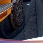 Rahasia Terungkap: Ternyata Begini Trik Bikin Ban Truk Awet Bertahun-tahun Tanpa Takut Pecah Di Jalan