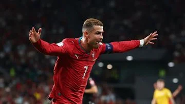 Ronaldo Diskors, tapi Comeback ke Timnas Portugal November: Drama Kontroversi dan Harapan Baru